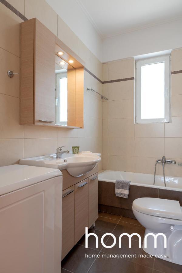 Hellinikon Homm Close To The Metro Athens Luaran gambar